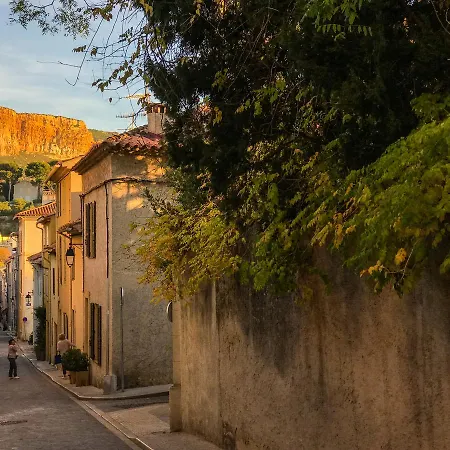 Clos Sainte Devote * Cassis