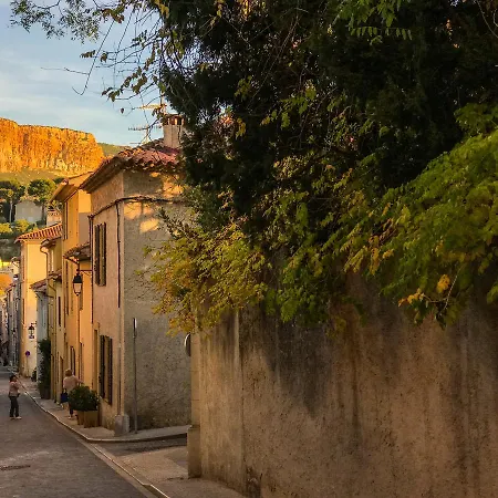 Clos Sainte Devote * Cassis