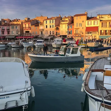 Clos Sainte Devote * Cassis